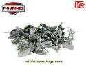 Un ensemble de 32 petits soldats américains en figurines plastique au 1/43e