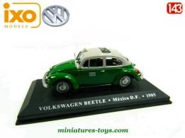 La Volkswagen Coccinelle Taxi Mexico en miniature par Ixo Models au 1/43e