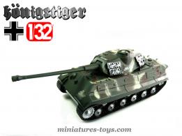 Le char allemand PzKw VI B Kingtiger en miniature jouet au 1/32e