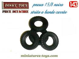 Lot de 4 pneus Dinky Toys 15/8 noirs striés bande carrée pour miniatures Dinky
