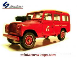 Le Land Rover 109 Secours Montagne en miniature par Solido au 1/43e