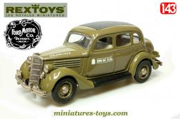 La voiture militaire Ford 1935 en miniature de Rextoys au 1/43e