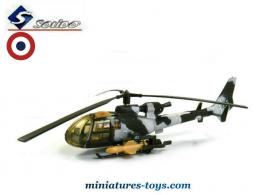 Un hélicoptère Gazelle SA 341 militaire en miniature par Solido au 1/50e
