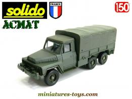 Un ACMAT 6x6 cargo bâché militaire en miniature militaire par Solido au 1/50e