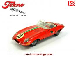 La Jaguar type E cabriolet rouge en miniature par Tekno au 1/43e