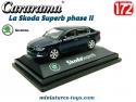 La Skoda Superb berline phase II bleue miniature par Cararama au 1/72e