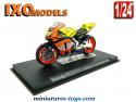 La moto Honda RC211V de Valentino Rossi en miniature Ixo Models au 1/24e