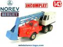 Le Berliet GBO 15 porte pelle mécanique miniature par Norev au 1/43e incomplet