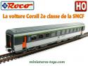 La voiture voyageurs Corail 2e classe de la SNCF en miniature par Roco au H0