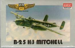 Le bombardier B-25 H/J Mitchell en kit de Academy Minicraft au 1/144e