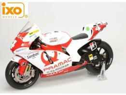 La moto Ducati Desmosedici GP7 de Barros en miniature par Ixo Models au 1/12e
