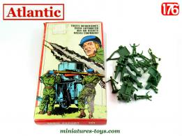 La boite n° 121 de figurines avec fusées anti-aériennes par Atlantic au 1/76e