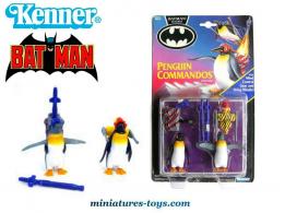 Les 2 figurines articulées du pinguin commando Batman Returns de Kenner