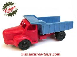 Le camion miniature Berliet GLM10 a benne basculante au 1/50e 