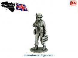 Un soldat anglais de 1944 en figurine métal par Breizalu au 1/32e