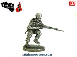 Un parachutiste allemand de 1944 en figurine métal par Breizalu au 1/32e