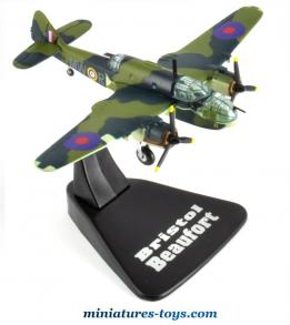 Le bombardier Bristol Beaufort anglais en miniature Ixo Models au 1/144e