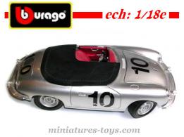 La voiture Porsche 356 speedster miniature de Burago au 1/18e incomplète