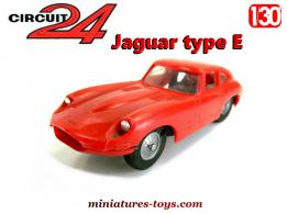 La Jaguar type E rouge en miniature de Circuit 24 au 1/30e incomplète