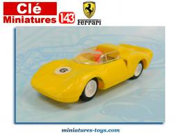 La voiture de course Ferrari 330 P2 en miniature de la marque Clé au 1/43e