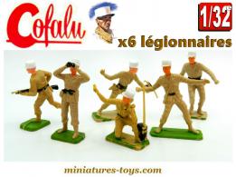 Les six petits soldats de la légion étrangère en plastique brun Cofalu au 1/32e
