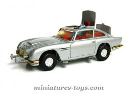 La DB5 Aston Martin de James Bond en miniature par Corgi au 1/36e
