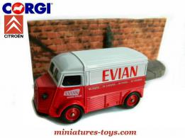 Le fourgon Citroën type H Evian en miniature de Corgi au 1/64e