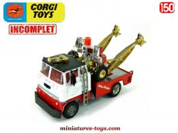 Le camion dépanneuse Ford Holmes Wrecker en miniature par Corgi au 1/50e