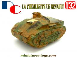 La chenillette UE Renault miniature en platre creux de DC produite en 1945