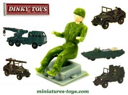 Le chauffeur militaire miniature pour Jeep Berliet dépannage et Dukw Dinky Toys