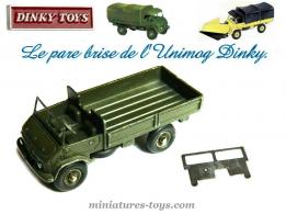 Le pare brise pour le Mercedes Unimog miniature de Dinky Toys France