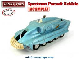 Le Spectrum Pursuit Vehicle en miniature de Dinky Toys England incomplet