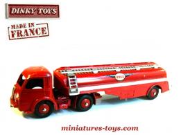 Le Panhard Movic semi remorque citerne Esso miniature de Dinky Toys au 1/50e