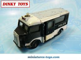 Le Citroën HY Police en miniature de Dinky Toys au 1/50e incomplet