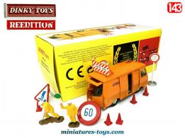 Le fourgon Peugeot J7 autoroutes de Dinky Toys réédité par Atlas au 1/43e