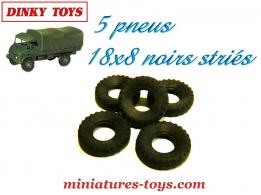 Lot de 5 pneus Dinky Toys pour le Mercedes Unimog 404 miniature de Dinky