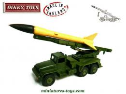 Le camion lance missile Honest John de Dinky Toys England au 1/50e