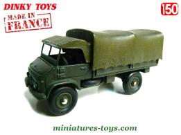 Le camion Mercedes Benz Unimog militaire bâché miniature Dinky Toys au 1/50e