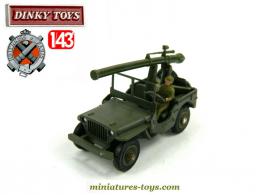 La Jeep Willys Hotchkiss porte canon SR en miniature de Dinky Toys au 1/43e