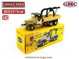 Le camion GMC 6x6 lot 7 militaire sable en miniature de Dinky Toys au 1/43e