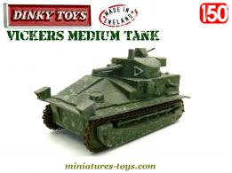 Le char anglais Medium Tank Vickers de 1924 en miniature Dinky Toys au 1/50e