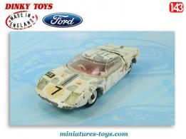 La Ford GT 40 blanche en miniature de Dinky Toys England au 1/43e