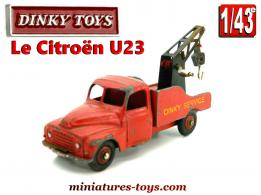 La dépanneuse U23 Citroën Dinky Service rouge en miniature au 1/43e