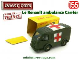 Le Renault Goélette ambulance militaire Carrier en miniature Dinky Toys au 1/55e