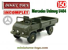 Le Mercedes Unimog U 404 militaire miniature de Dinky Toys incomplet au 1/50e