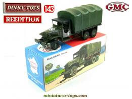 Le camion GMC 6x6 bâché militaire vert en miniature de Dinky Toys au 1/43e