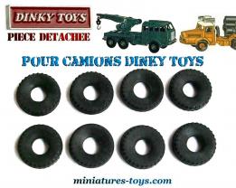 8 Pneus Dinky Toys 20/8 noirs a bande carrée pour vos camions Dinky Toys