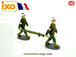 Les deux brancardiers français en figurines par Direkt Collections au 1/43e