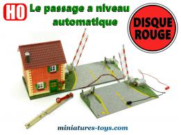 Le passage a niveau électrique en miniature par Disque Rouge au H0