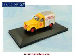 La 2cv Citroën AZU 1956 Philips en miniature d'Eligor au 1/43e